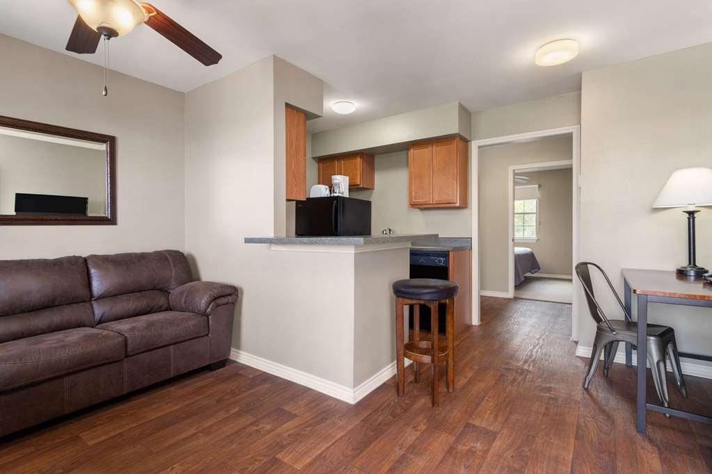 Eagle'S Den Three Rivers Texas A Travelodge By Wyndham Værelse billede